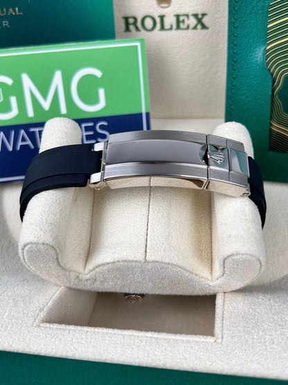 ROLEX YACHT MASTER OYSTER FLEX (BLACK SILVER)